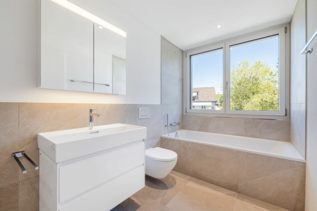 WO DIE SONNE ZU HAUSE IST STILVOLLE 4.5-ZIMMER-WOHNUNG AN RUHIGER LAGE -  Bild 7
