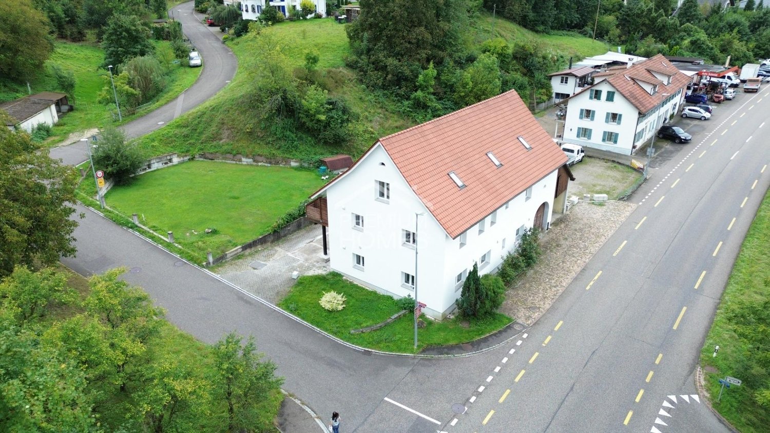 Generationsjuwel - Gemeinsam leben, Freiraum geniessen -  Bild 1