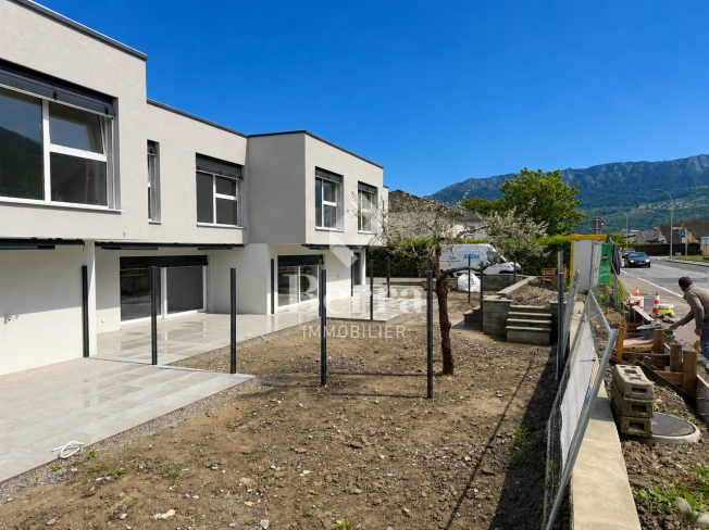 Letzte Eckvilla in Collombey-Muraz! Lieferung Ende 2025 -  Bild 1
