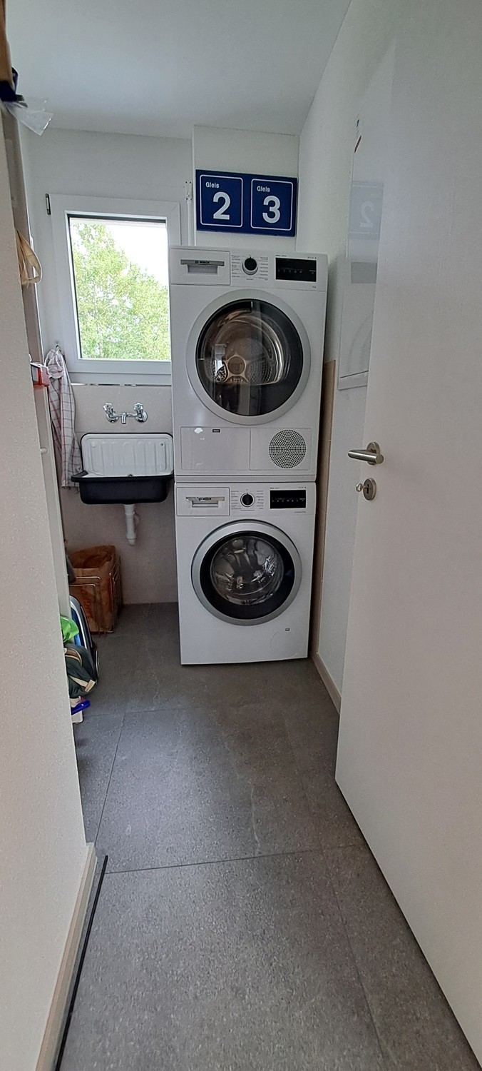 2 1/2- Zimmer Attikawohnung möbliert befristet -  Bild 13