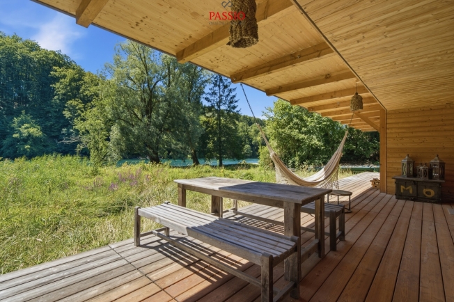Neuwertige 3.5-Zimmer-Loftwohnung mit 74 m² Terrasse am Aare-Ufer -  Bild 2