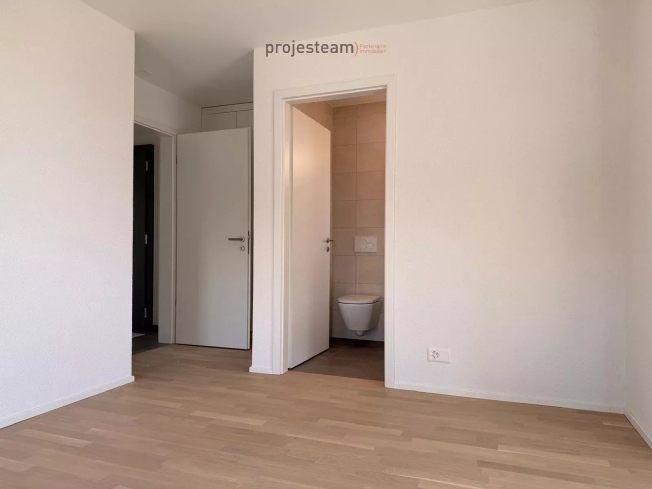 Bauernhaus im Umbau - Dachgeschoss-Maisonette mit Charakter und Charme, akzentuiert durch doppelte Deckenhöhen -  Bild 12