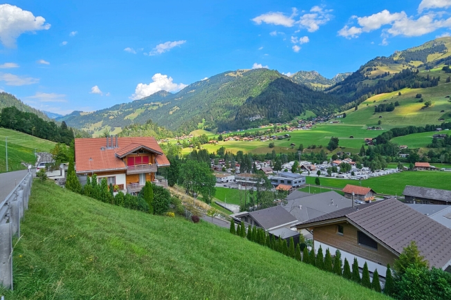 Neubau 5 bis 6 Zimmer Einfamilienhaus an aussichtsreicher Hanglage -  Bild 2