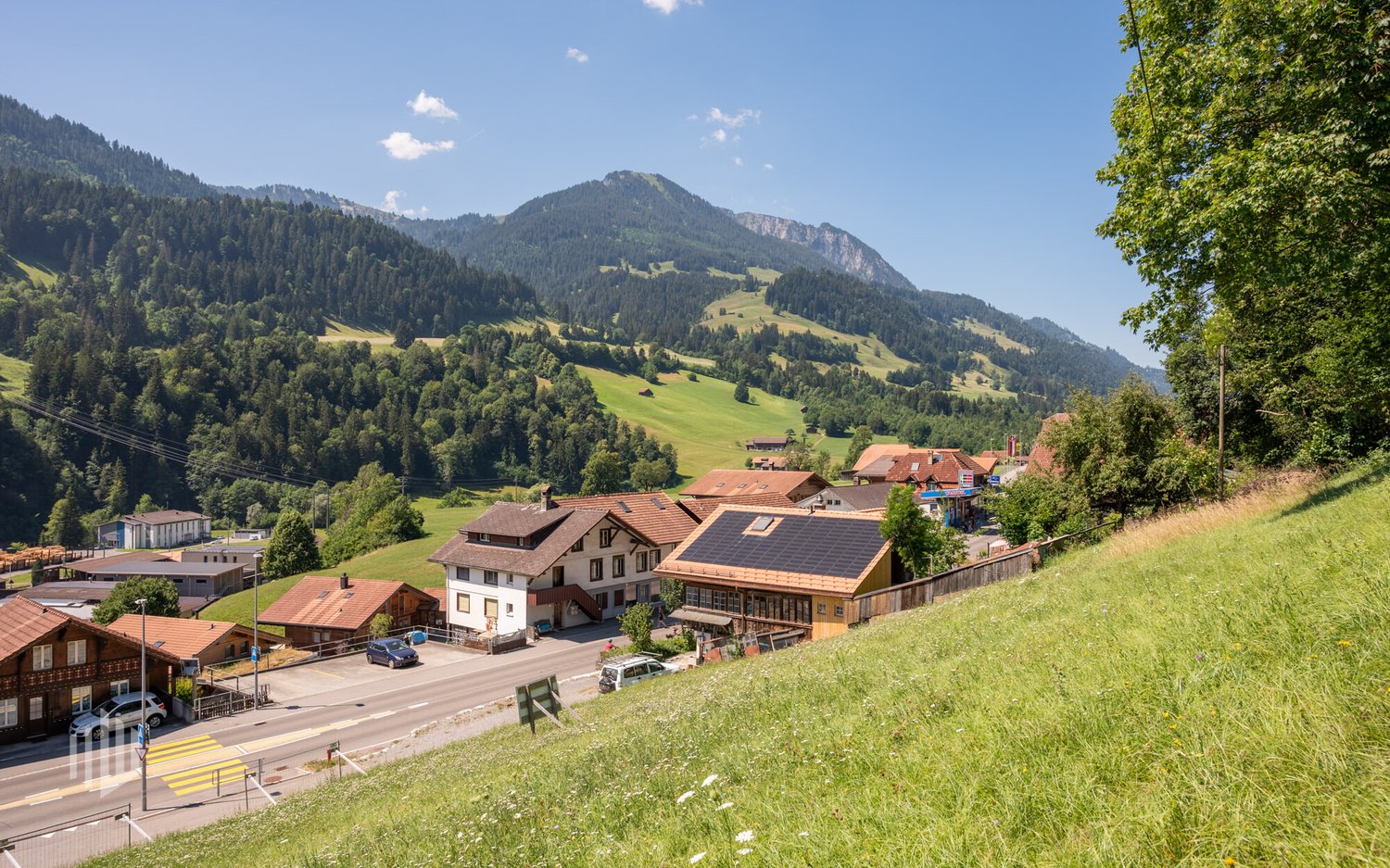 ImmoWyss -  Casa Montis - Neue 3,5-Zimmer Ferienwohnungen in Erlenbach -  Bild 10