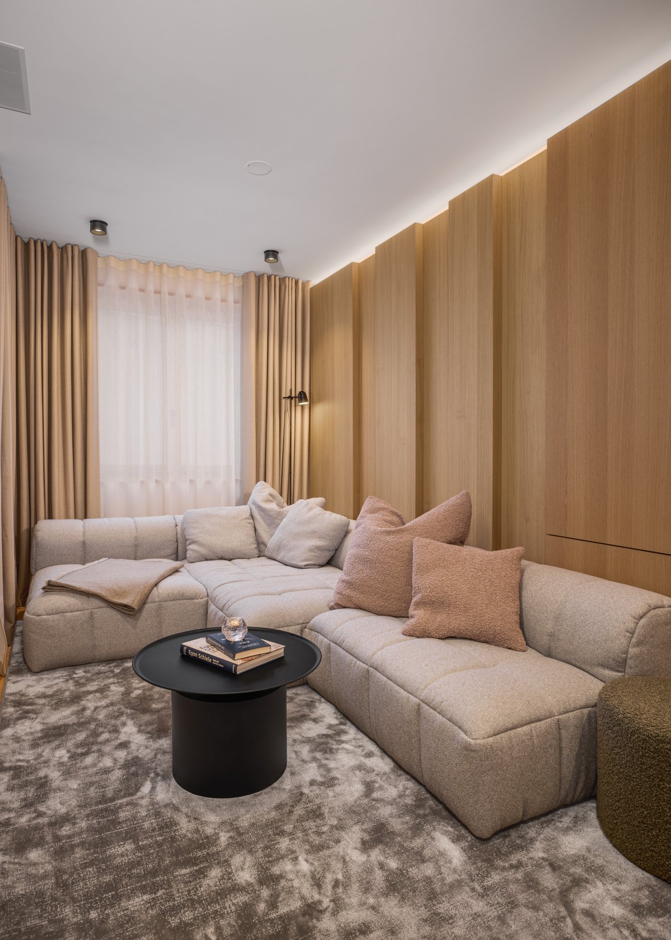 Contemporary Alpine living in the heart of Andermatt -  Bild 3