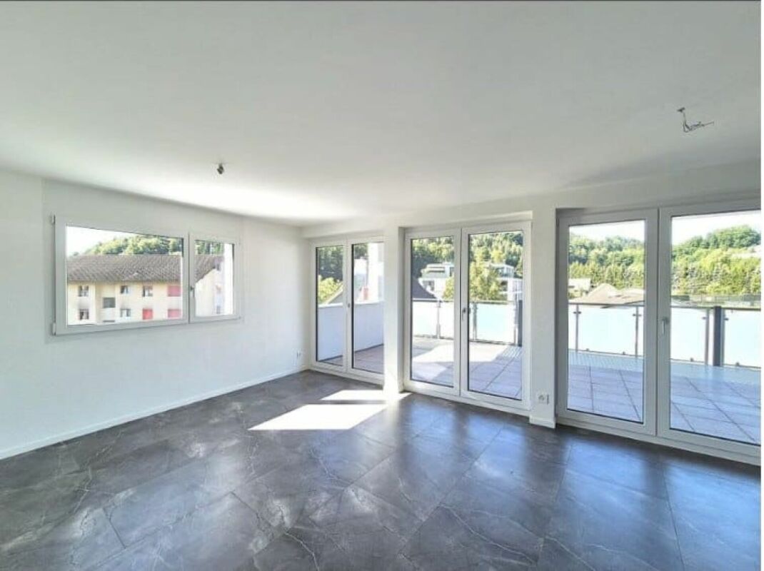 Neubau-Mehrfamilienhaus mit 4 Wohnungen und Einstellhalle - Stockweg 6, Studen BE -  Bild 2