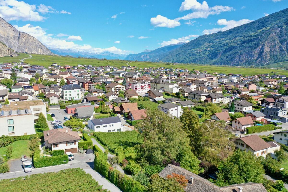 B - Les Coteaux de l'Arche - Attika 4,5 Zimmer in einem Gebäude mit 2 Wohnungen -  Bild 13
