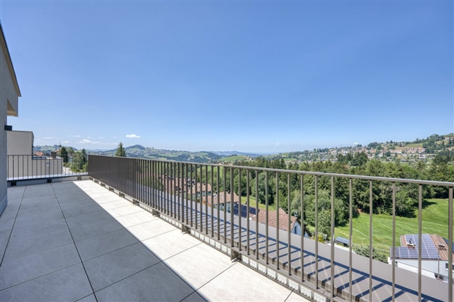 NEUBAU - Exklusive 4.5-Zimmer-Attikawohnung mit grosszügiger Terrasse und traumhafter Aussicht -  Bild 1