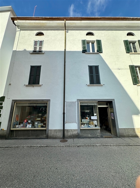 Gebäudekomplex mit Innenhof im Zentrum von Chiasso -  Bild 5