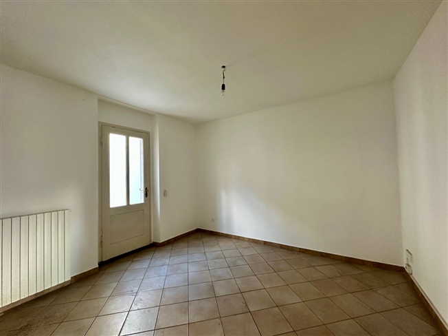Gebäudekomplex mit Innenhof im Zentrum von Chiasso -  Bild 8