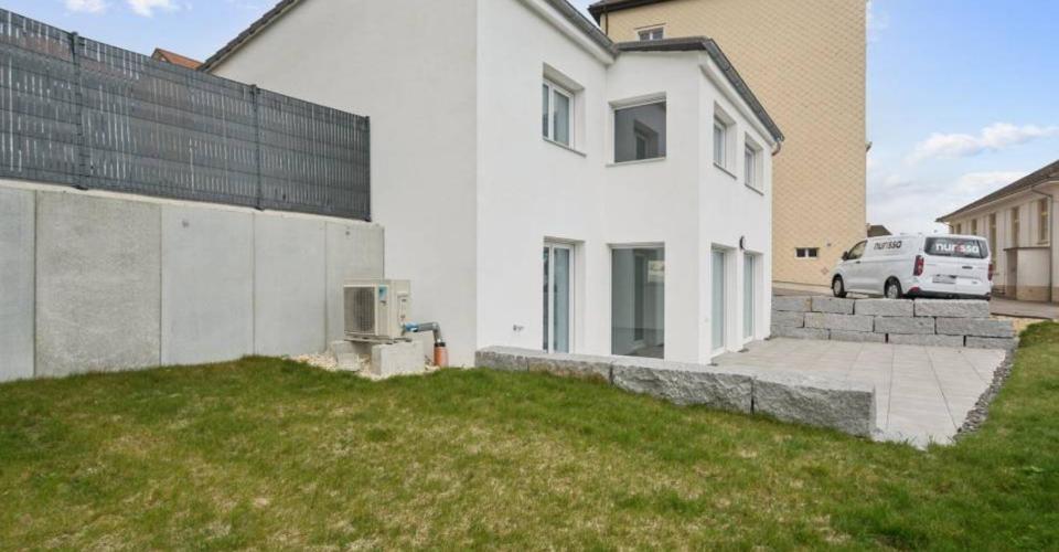 L'Excellence Accessible : Votre Villa Neuve dès CHF 800.- par mois - Maison 5.5 pièces - image - 4