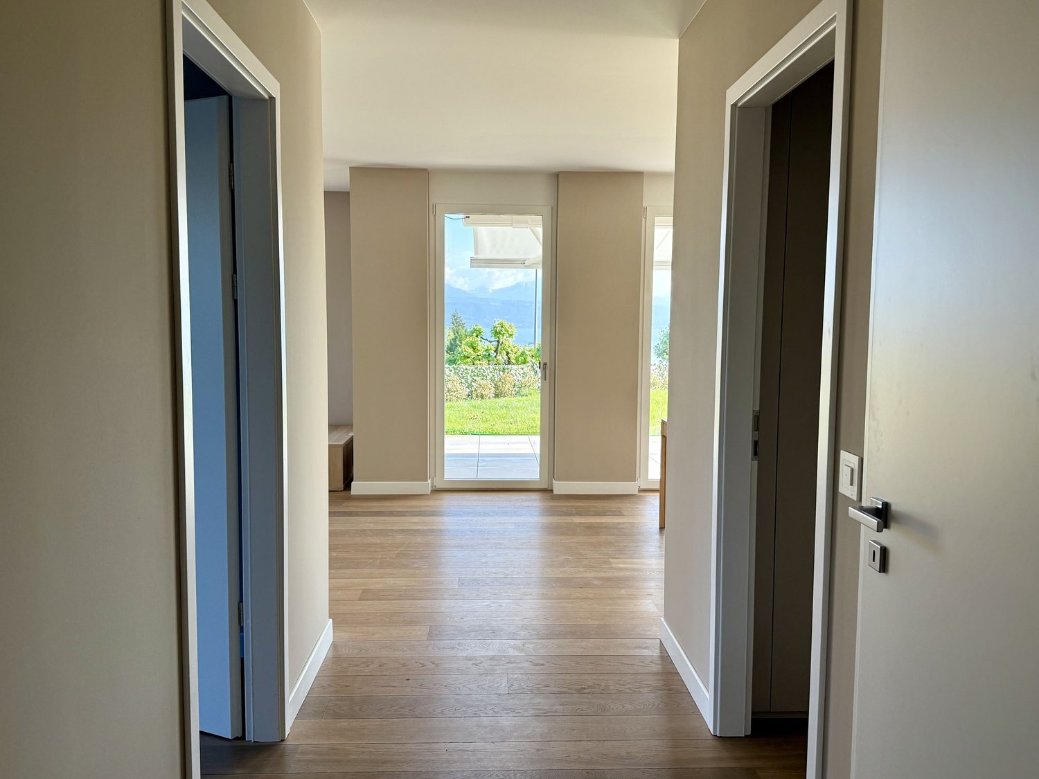 Wohnung mit 4,5 Zimmern und Blick auf den See und die Berge in Pully -  Bild 6