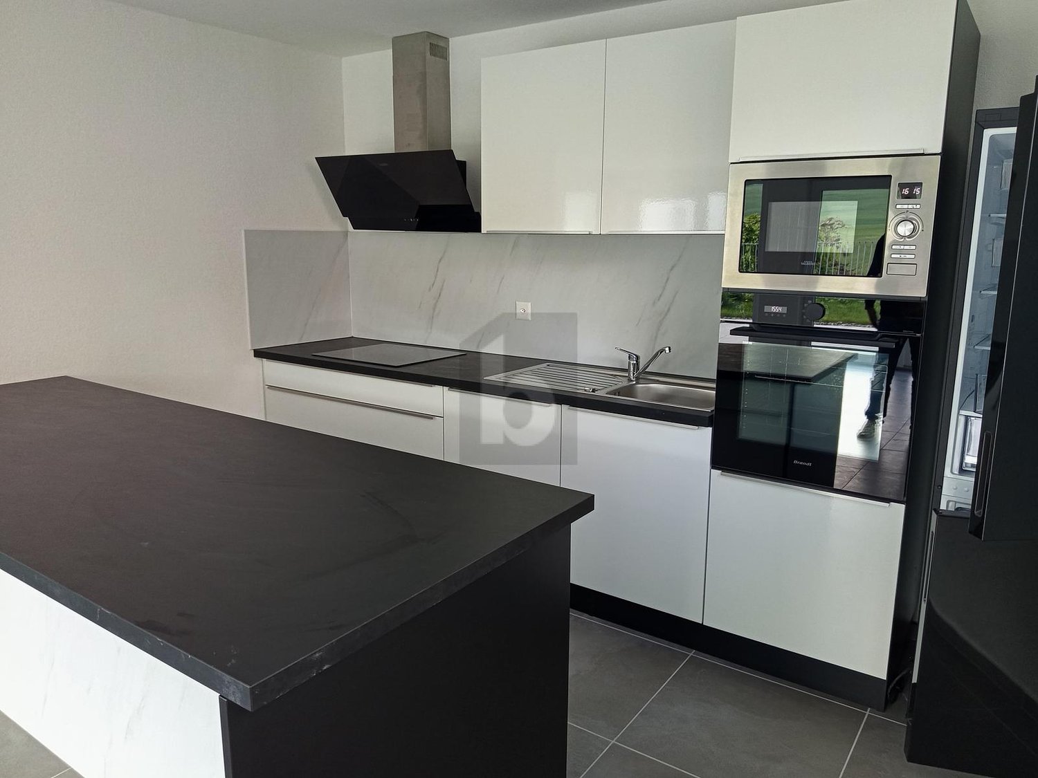 NEU UND IDEAL GELEGEN -  Bild 4