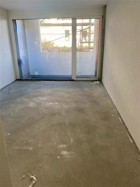 Neue Wohnung im Erdgeschoss, mit Charakter, mit einem einzigartigen und einzigartigen Charakter -  Bild 13