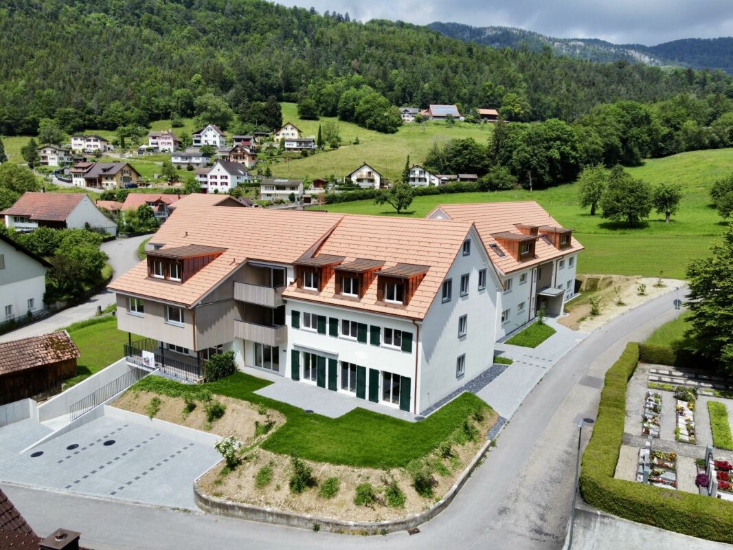 Erstbezug! Exklusive Neubau 4.5 Zimmer Dachwohnung mit traumhafter Aussicht & hochwertigem Ausbau -  Bild 1