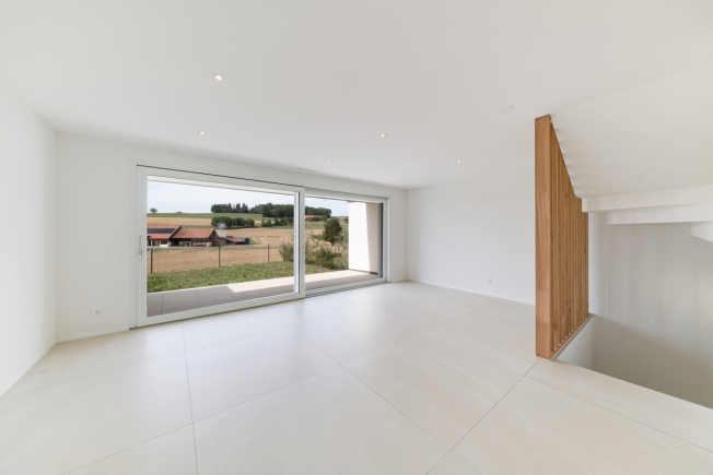 ZU VERKAUFEN – Wunderschöne moderne Villa in Villariaz -  Bild 1