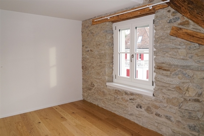 4.5-Zimmerwohnung- in historischen Mauern -  Bild 5