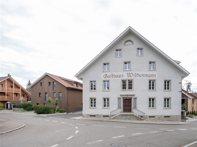 4.5-Zimmerwohnung- in historischen Mauern -  Bild 11