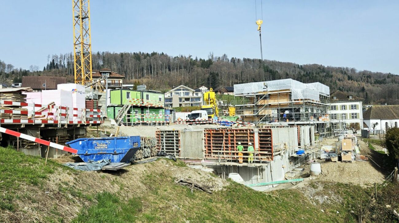 BAUSTART ERFOLGT! Modernes Eigenheim mit Panorama-Weitsicht und viel Umschwung -  Bild 2