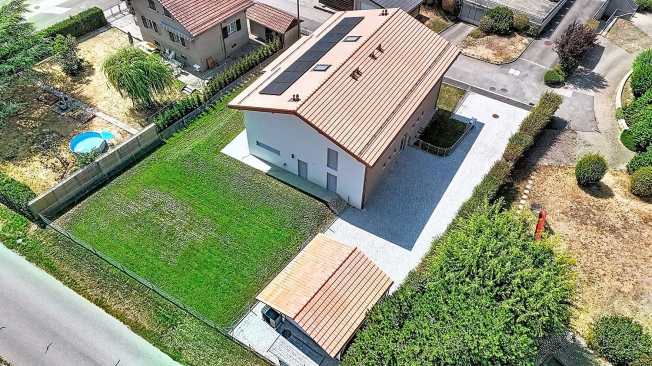 7-Zimmer-Doppelvilla mit Garten -  Bild 4