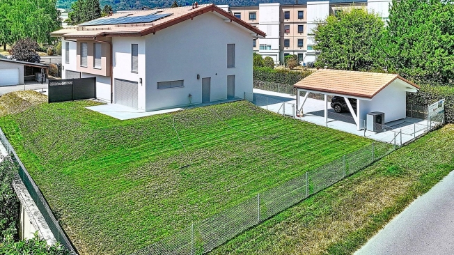 7-Zimmer-Doppelvilla mit Garten -  Bild 12
