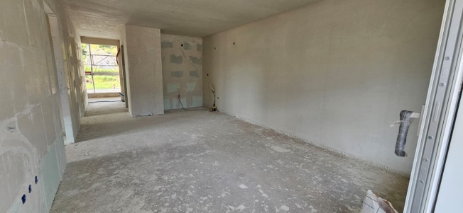 Wohnung im ersten Stock mit herrlicher Terrasse und Blick auf die Alpen -  Bild 8