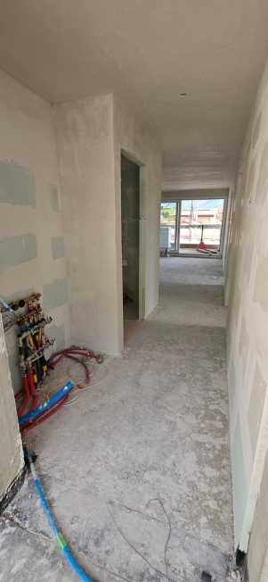 Wohnung im ersten Stock mit herrlicher Terrasse und Blick auf die Alpen -  Bild 12