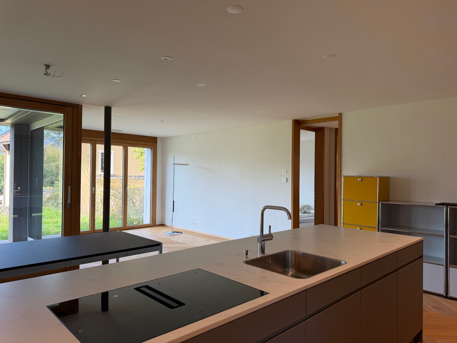 Moderne 3.5-Zimmer-Neubauwohnung in Hünibach -  Bild 3