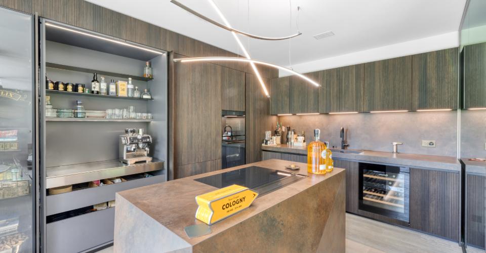 Résidence ultra haut de gamme, vie de plain-pied avec jardin — Exclusivité - Appartement terrasse 5.5 pièces - image - 5