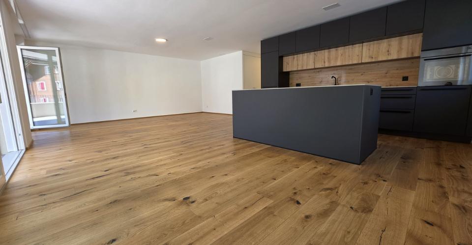 Hell und viel Wohnraum - Im Zentrum mit grosser Terrasse! - Appartement 3.5 pièces - image - 3