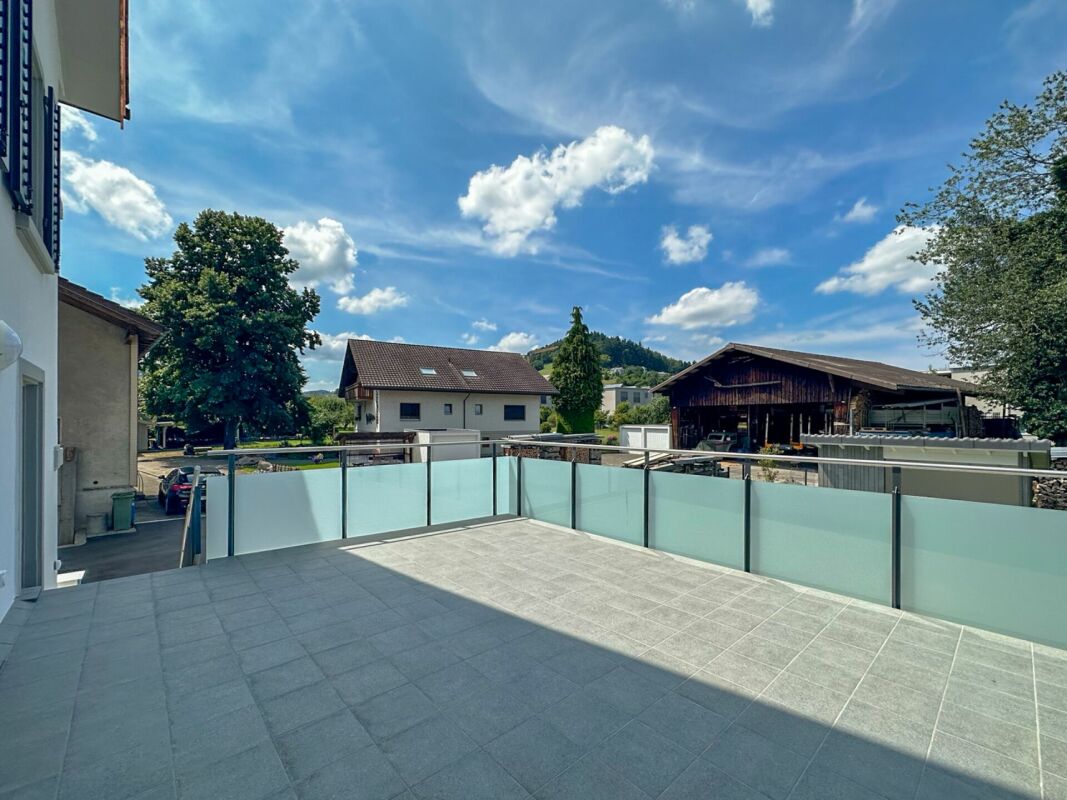 traumhaftes 6.5-Zimmer-Einfamilienhaus | Grundstücksfläche 642 m² -  Bild 9