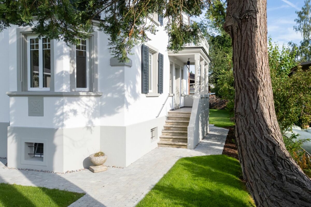 traumhaftes 6.5-Zimmer-Einfamilienhaus | Grundstücksfläche 642 m² -  Bild 10