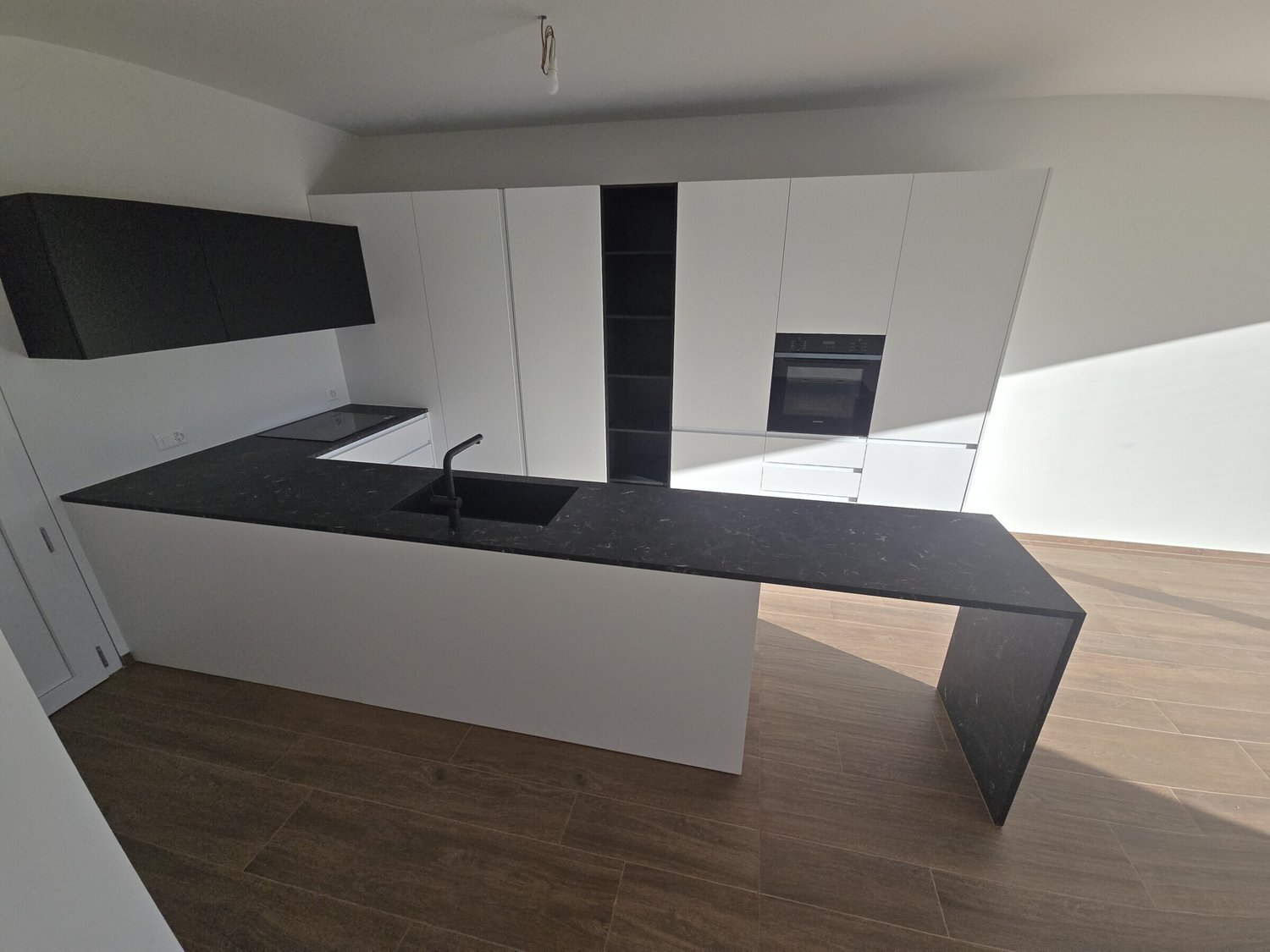 NUOVE E MODERNE VILLETTE DI 5.5 LOCALI CON GIARDINO A MANNO -  Bild 3