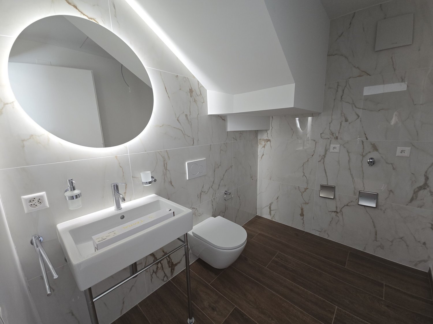 NUOVE E MODERNE VILLETTE DI 5.5 LOCALI CON GIARDINO A MANNO -  Bild 6