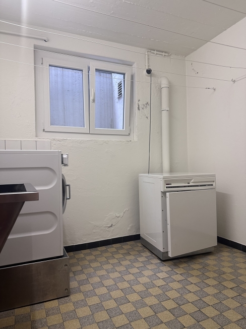 Topmodernes Attika-Studio mit Seesicht und Parkplatz -  Bild 11