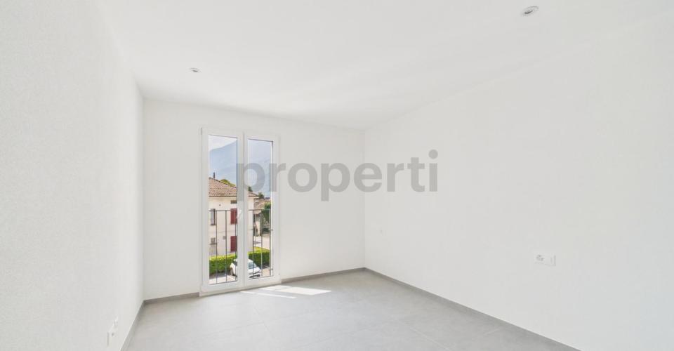 Appartement moderne de 2.5 pièces avec place de parking et borne de recharge, Biasca - Appartement 2.5 pièces - image - 5