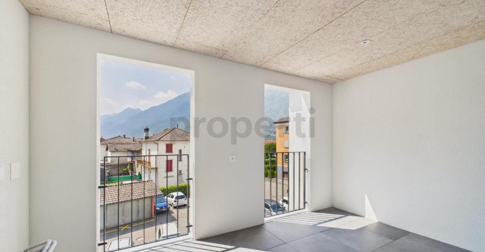 Appartement moderne de 2.5 pièces avec place de parking et borne de recharge, Biasca - Appartement 2.5 pièces - image - 6