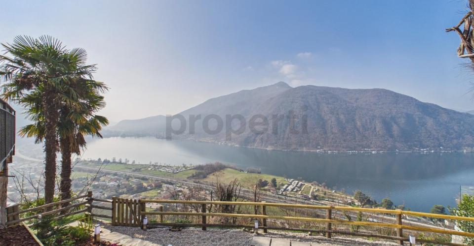 Villa moderne de 5 pièces avec vue imprenable, Val Mara-Rovio - Villa 5 pièces - image - 1