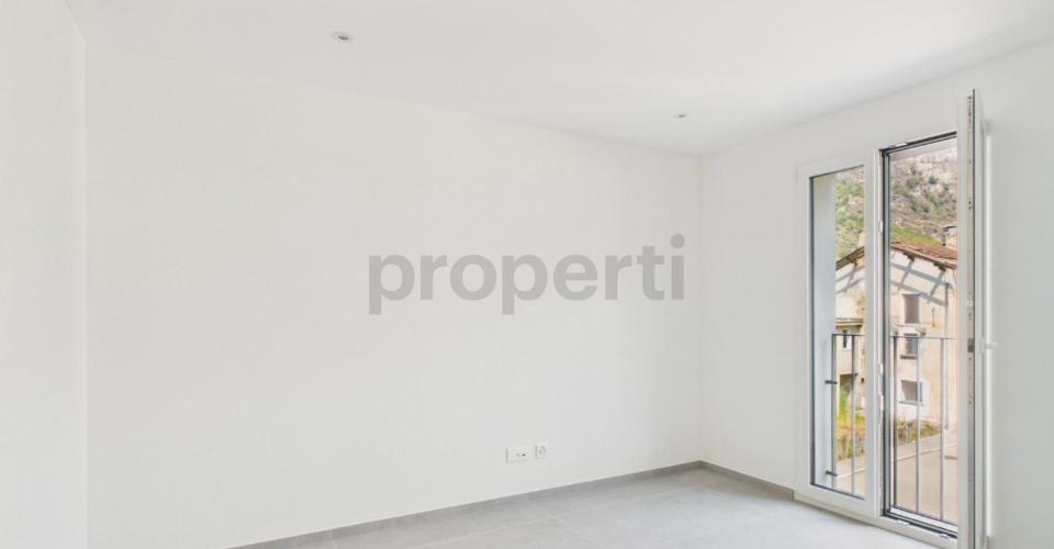 Moderne appartement de 3.5 pièces avec parking intérieur, Biasca - Appartement 3.5 pièces - image - 8