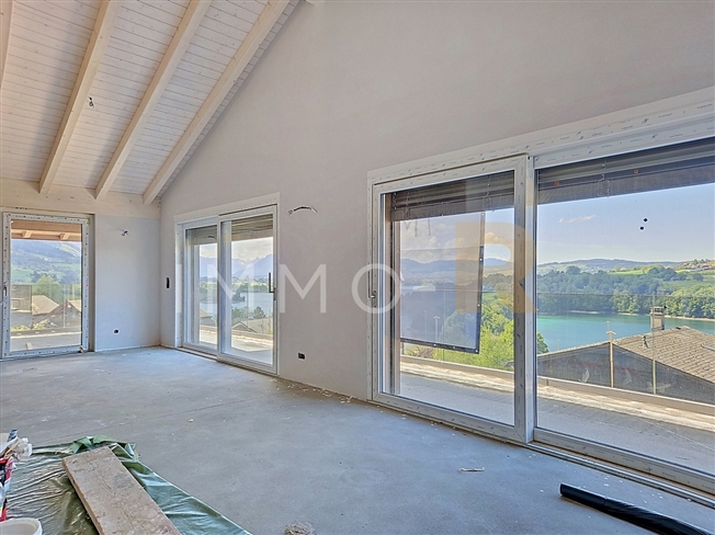 Hochwertige 4,5-Zimmer-Wohnung -  Bild 3