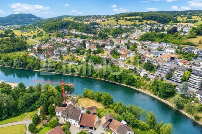 Die Aare vor der Tür. Ihr Wohntraum zum Greifen nah. -  Bild 1