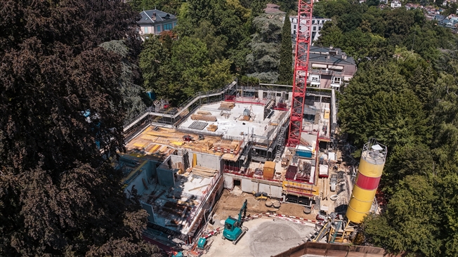 BAU IN GANG! Seltene Privatparzelle im Zentrum von Lausanne -  Bild 2