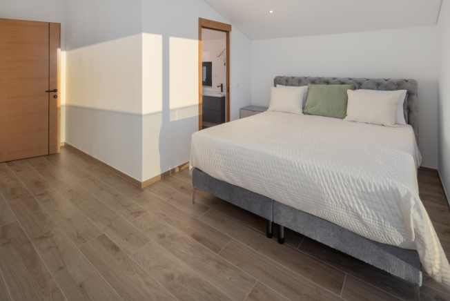 6.5 Zimmer Villa -  Bild 7