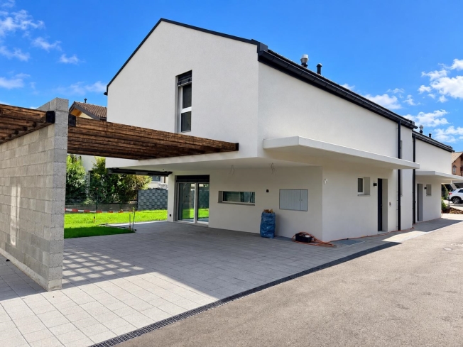4.5 Zimmer Villa -  Bild 1