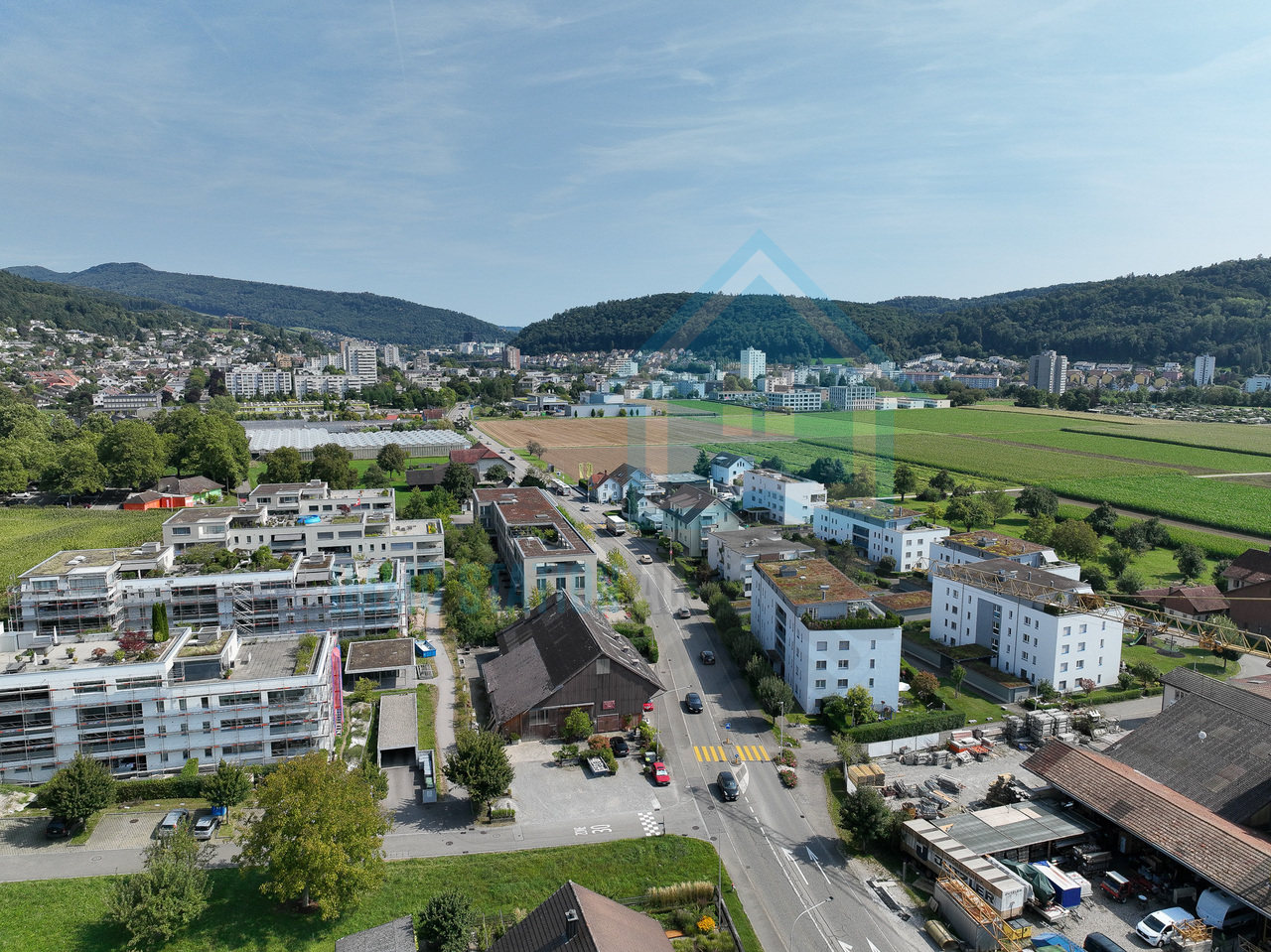 Ersatzneubauprojekt in Kirchdorf AG - stilvoll, nachhaltig, naturnah -  Bild 13