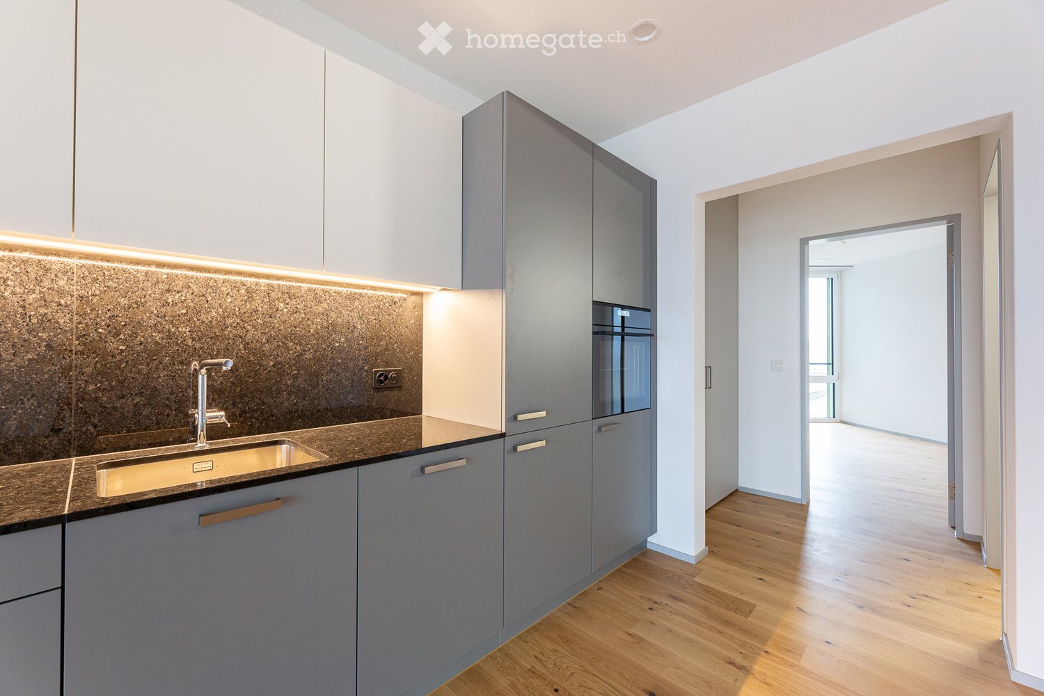 Moderne 3.5-Zimmer-Wohnung mit Balkon direkt am Bahnhof Hegi -  Bild 10