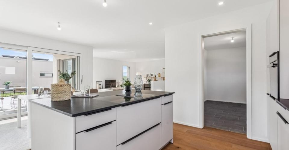 Villa neuve de 5.5 pièces - entièrement terminée et meublée - Maison 5.5 pièces - image - 3