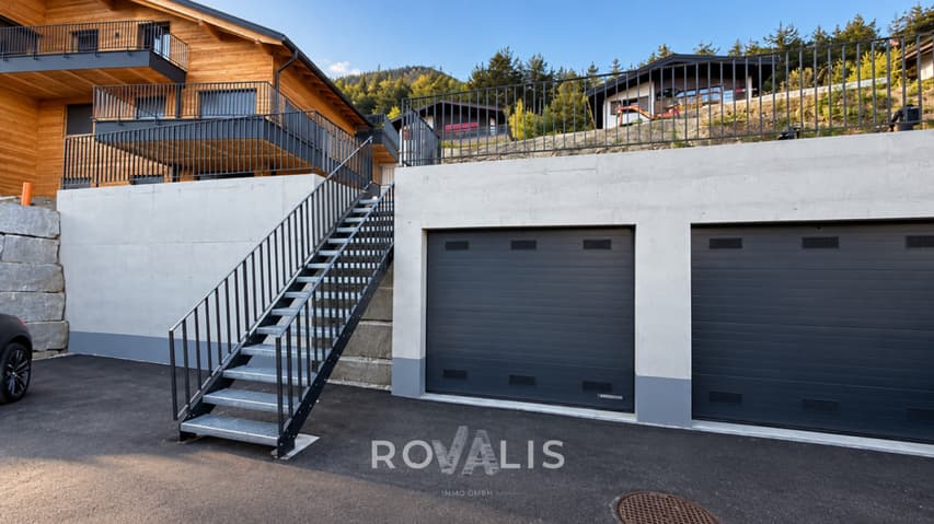 Möblierte 2.5-Zimmer-Wohnung mit Weitblick in Ried-Brig - Garagen