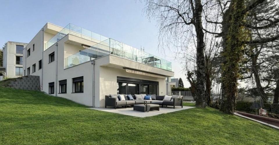 Bel emplacement Magnifique 3 1-2 pièces avec terrasse et jardin. - Appartement 3.5 pièces - image - 2