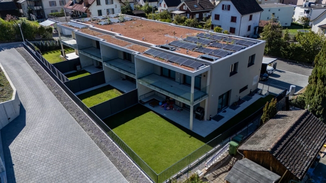 Neues 5.5-Zi.-Reihenhaus mit Garten in Reinach AG kaufen -  Bild 2